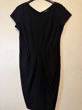 Weekend Max Mara Black Midi Sheath Dress